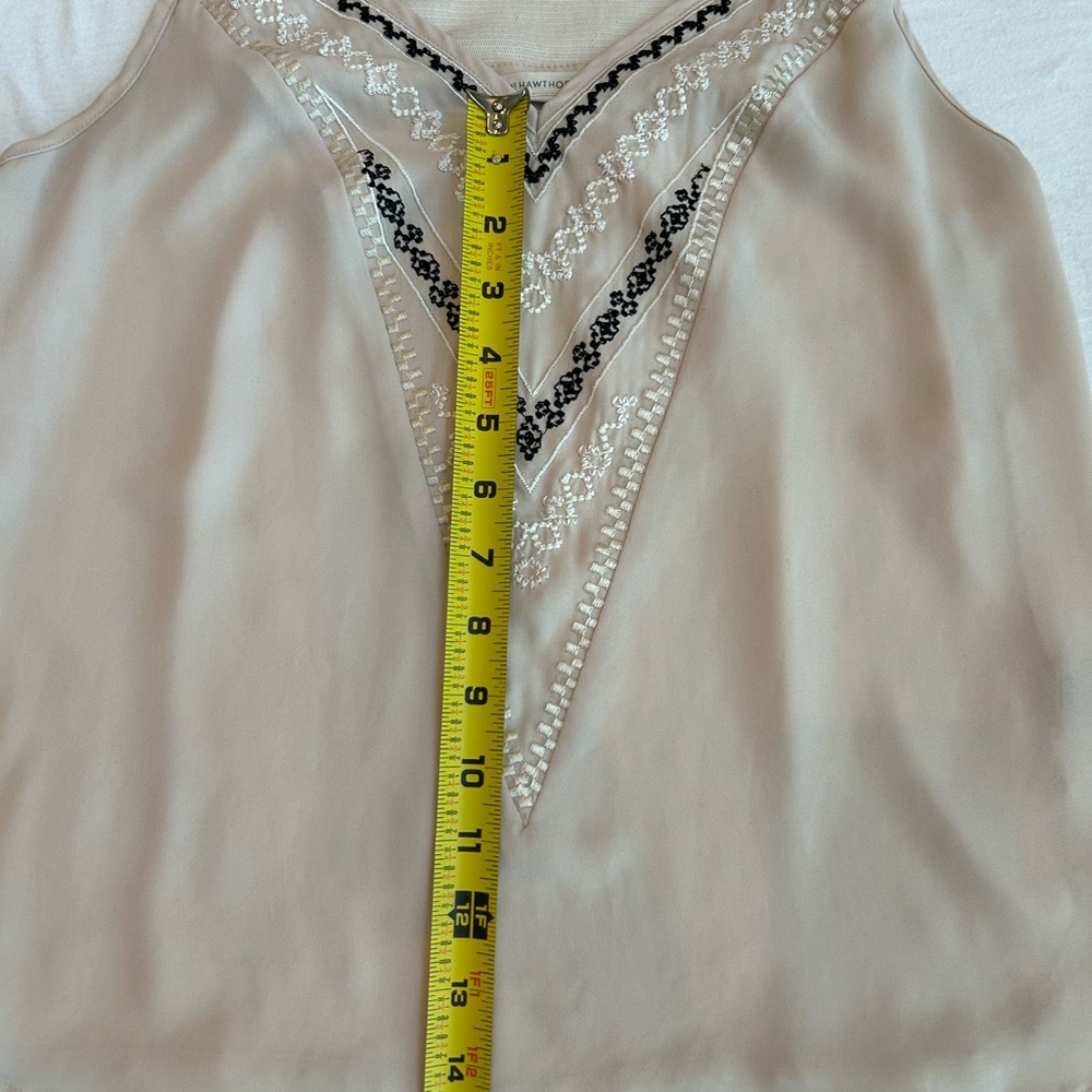 41 Hawthorn Blush V-Neck Embroidered Spaghetti-Strap Camisole - Picture 9 of 16